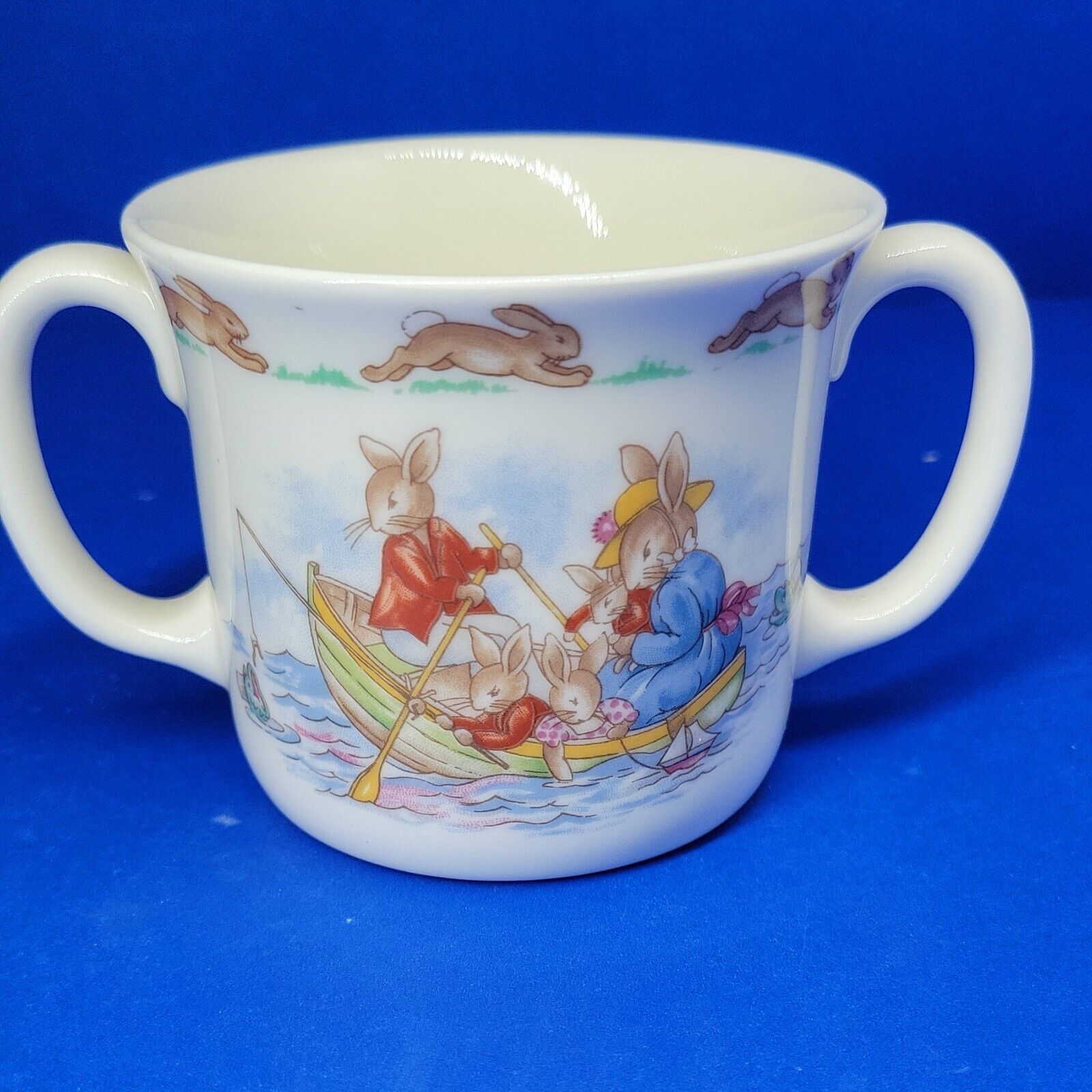 Royal Doulton Bunnykins Rowboat Hug A Mug Albion Shape Mugs