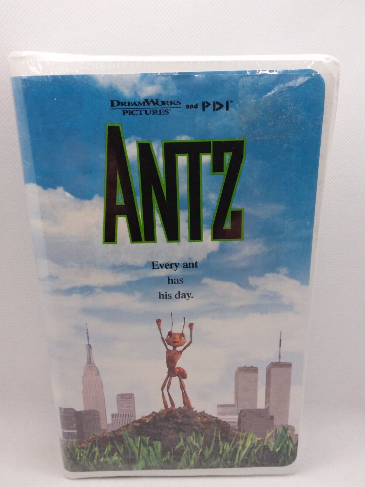 Antz (VHS, 1999) Clamshell Disney DreamWorks Sealed - VHS Tapes