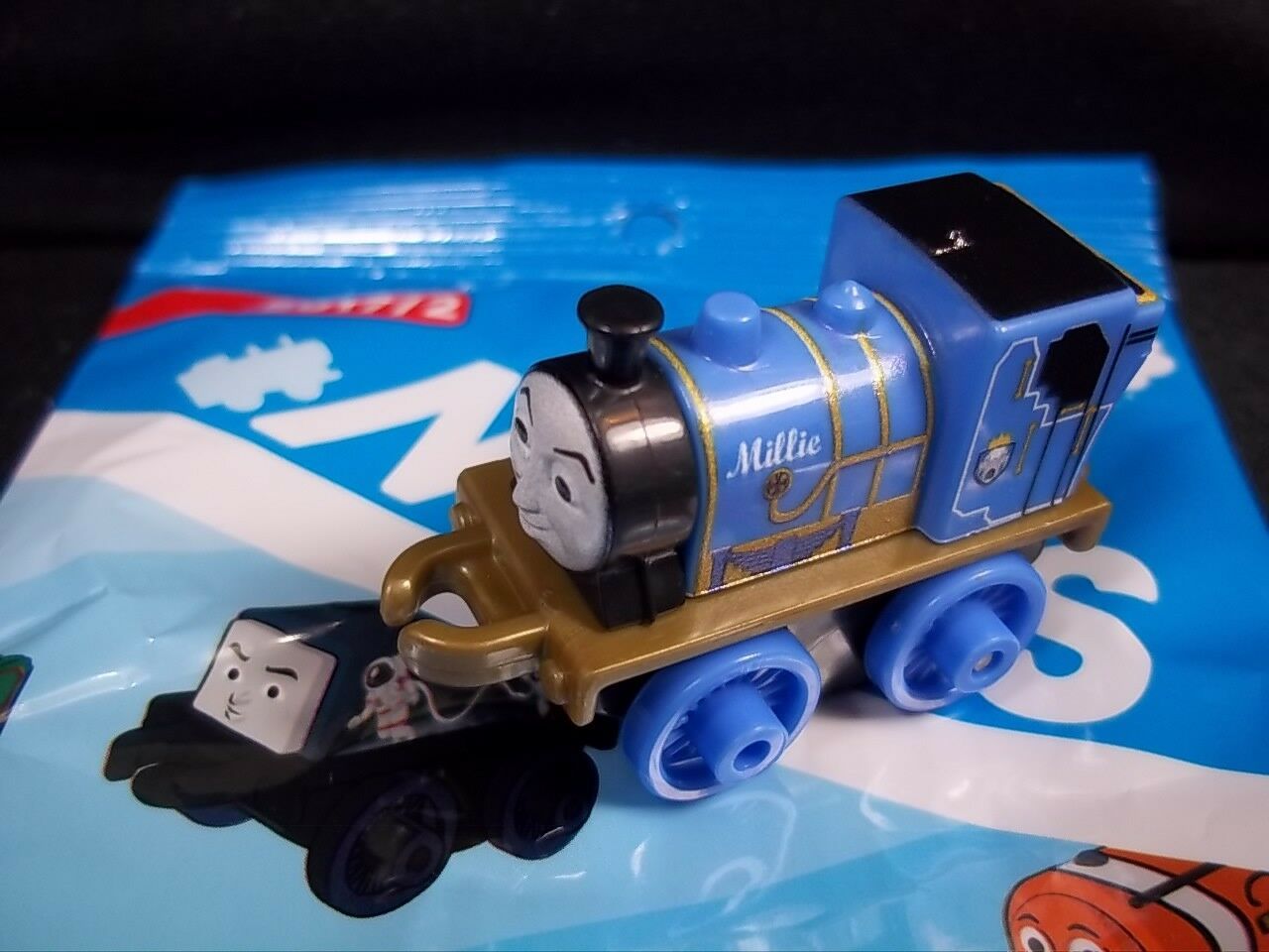 THOMAS & FRIENDS THOMAS TANK & FRIENDS BLIND PACK