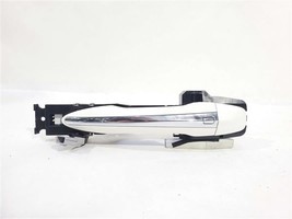 Front Right Door Handle QAB Pearl White Has Wear OEM 2014 2019 Infiniti Q50 - $145.17