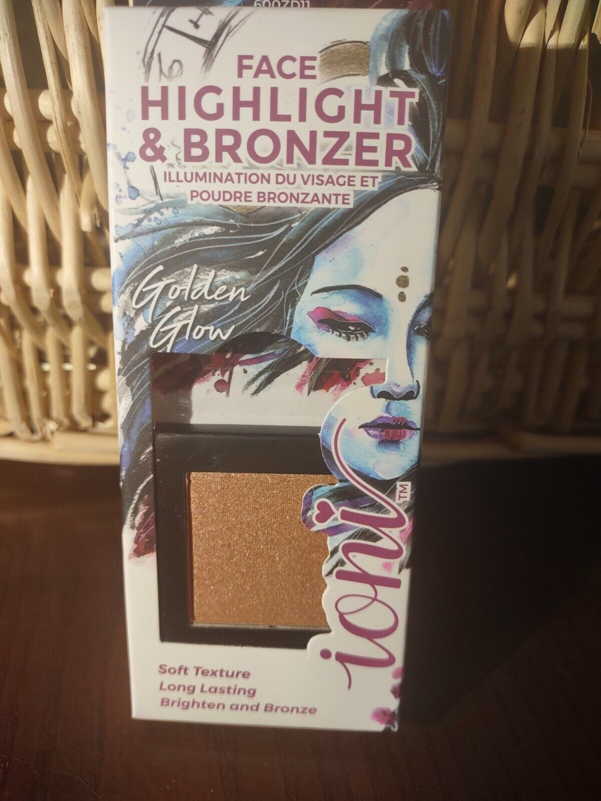 Ioni Face Highlight & Bronzer Golden Glow Soft TextureBrand NewSHIPS