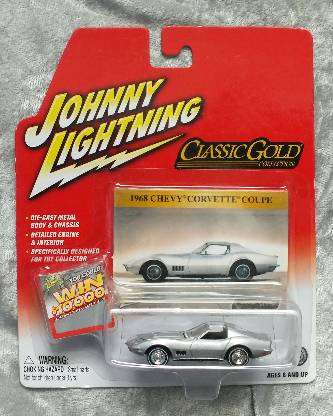 1968 Chevy Corvette Coupe Johnny Lightning Classic Gold Collection