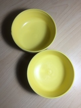 Vintage 60's Set of 2 Cornish therm-o-bowls - yellow and white image 5