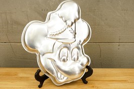 Vintage WILTON Kitchen Metal Cake Pan Disney Mickey Mouse Band Leader 51... - $19.79