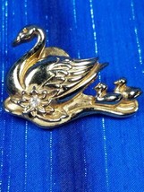 Avon PRECIOUS LOVE Swan with Cygnets Pin Gold Tone Rhinestone Collectibl... - $4.95