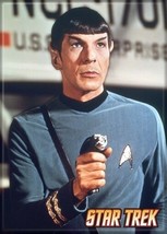 Star Trek: The Original Series Spock Holding a Phaser Magnet, NEW UNUSED - $3.99
