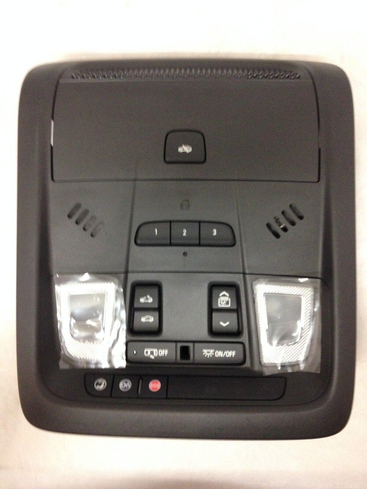 XT5 overhead console. HomeLink Garage Door Opener, OnStar, Sunroof. Jet