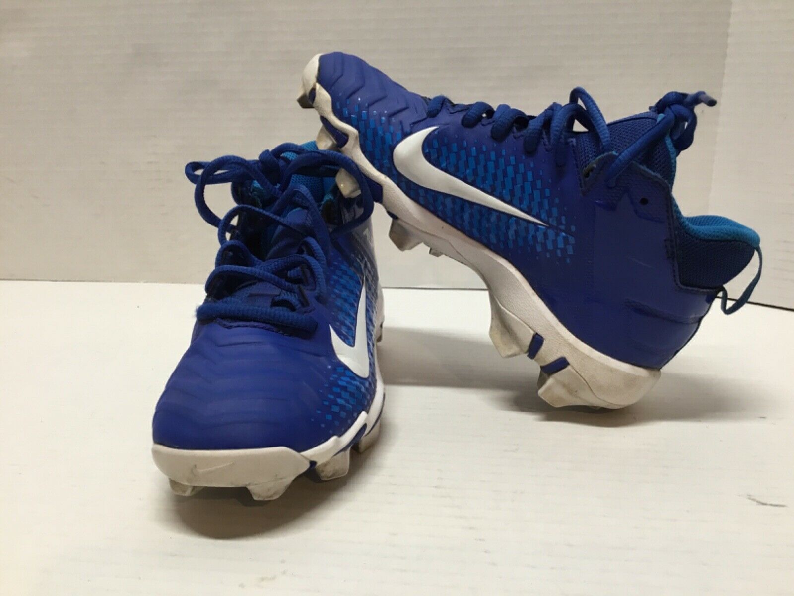 Nike fastflex cleats discount youth