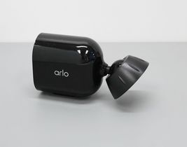 Arlo Pro 4 VMC4041P 2K Security Camera Black READ image 3