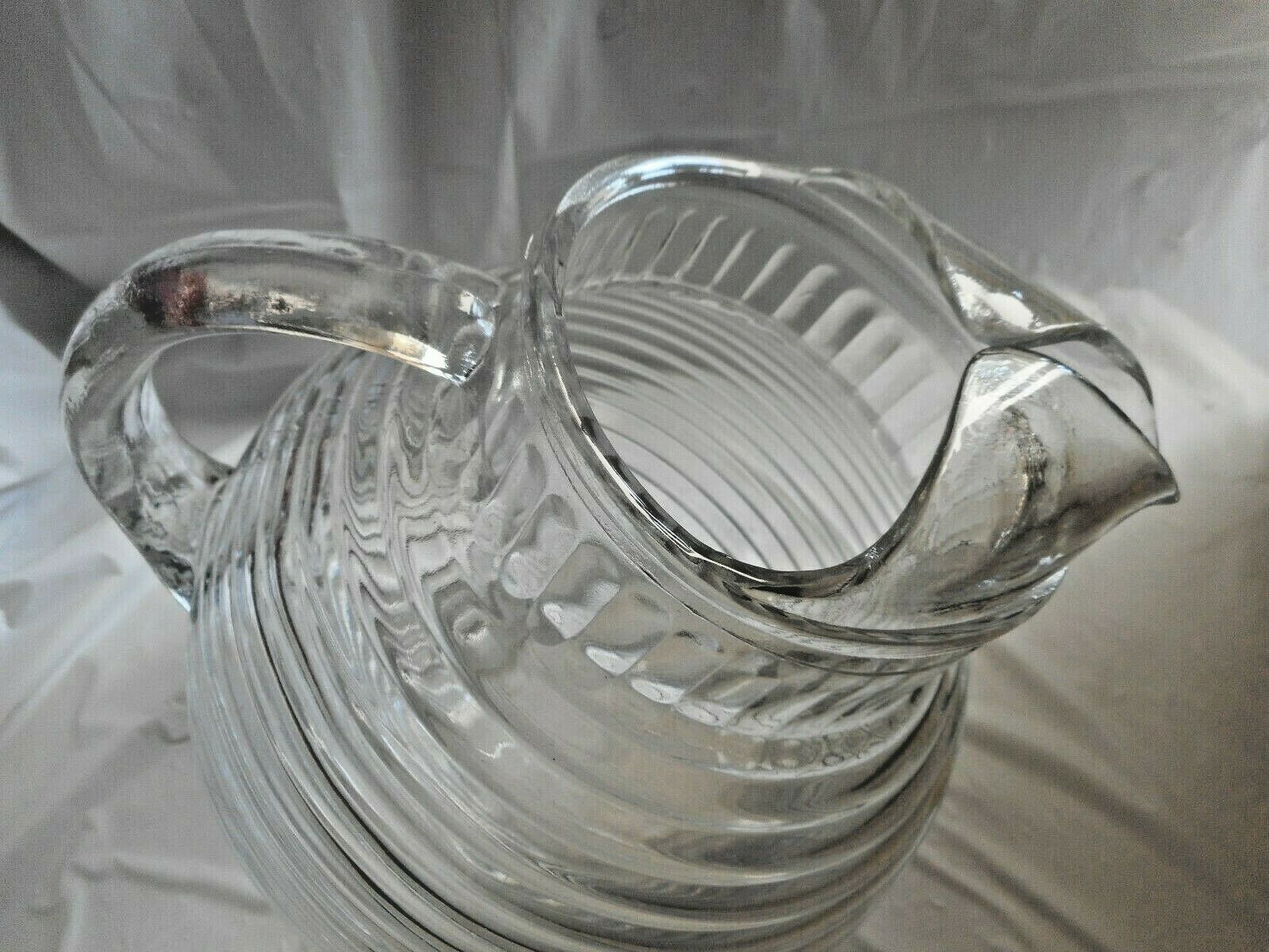 Vintage Ribbed Bee Hive Glass Juice Water Carafe Lid Decanter Anchor  Hocking 9”h