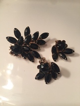  Vintage black Cluster Gems brooch and clip on earrings set