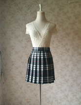 Girl BLACK and WHITE Plaid Skirt School Pleated Plaid Skirts Plus Size wt32