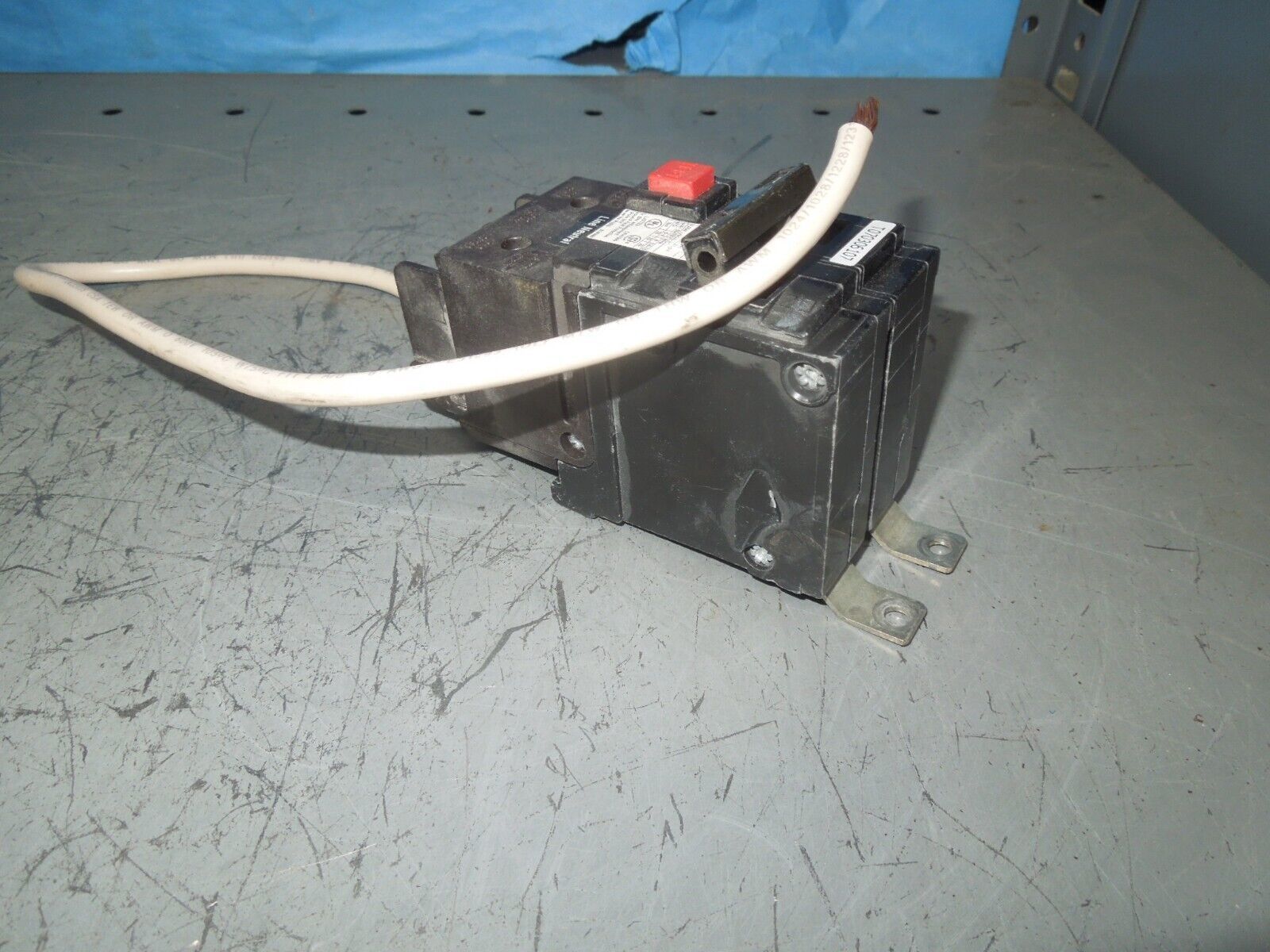 Siemens Type BLE BE220 20A 2p 240V Equipment Protection Ground Fault 30mA Used Circuit Breakers