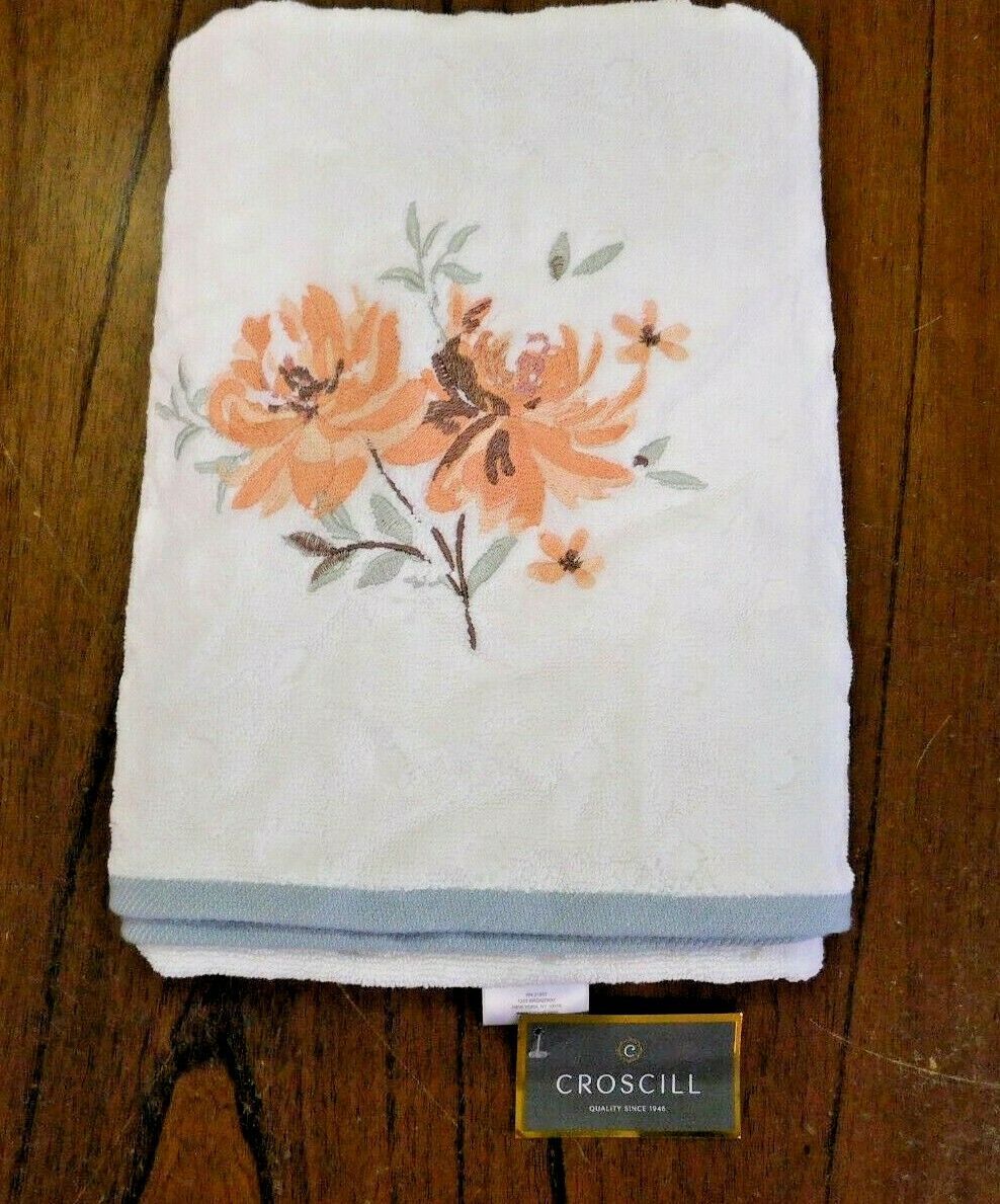 NeW CROSCILL LIANA BATH TOWEL 100 Cotton With Floral Embroidery
