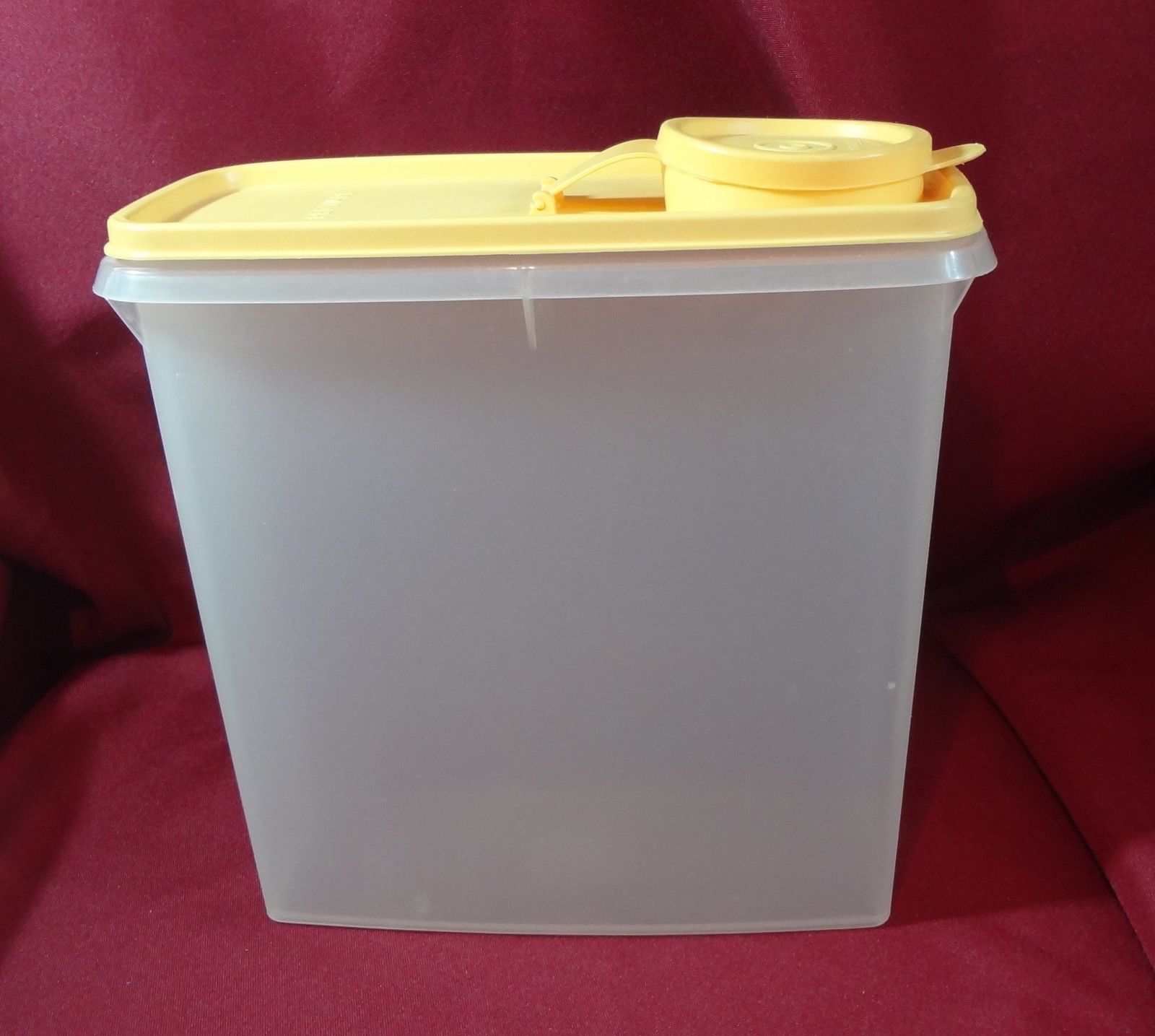 Vintage Tupperware Cereal Keeper Clear Storage Container 469, Lid