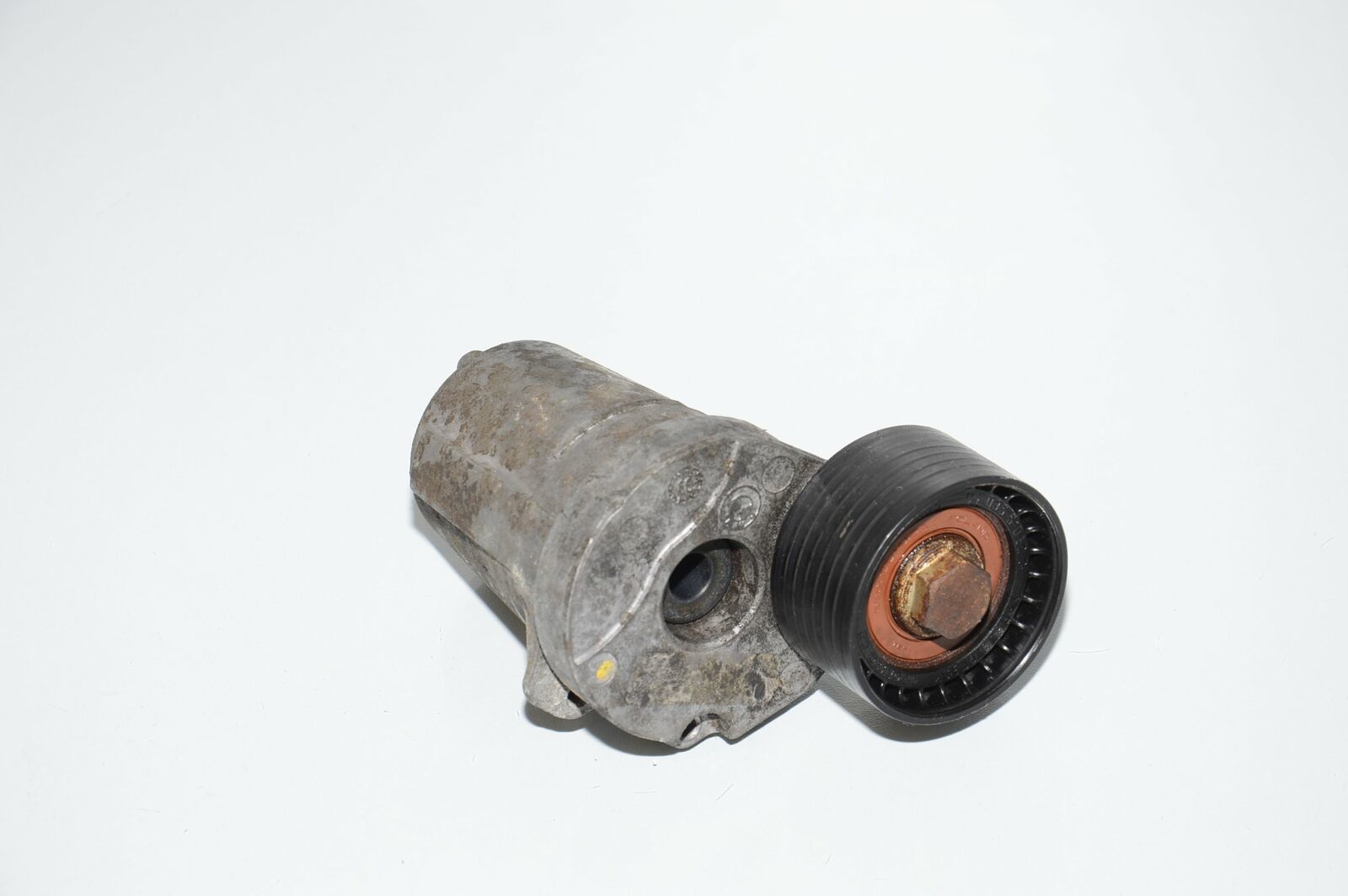 BMW F07 530d E87 E90 belt tensioner mechanical mechanical belt