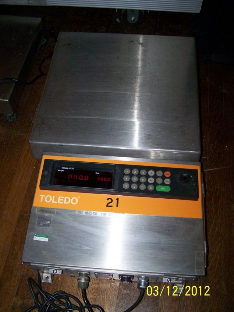 XtremepowerUS 600LB Weight Computer Scale Digital Floor Platform