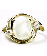 R021, Mother of Pearl, 10KY Gold Ring - $351.10