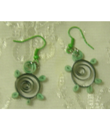 Handcrafted Green Top Turtle Paper Quill Earrings New - $12.99