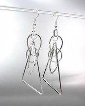 BASKETBALL WIVES Lightweight Silver Metal Geometric Wire Shapes Dangle Earrings - $9.99