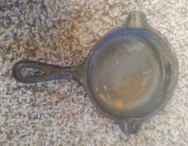 Vintage Cast Iron Skillet Pan Wagnerware 1050 Very Small Butter