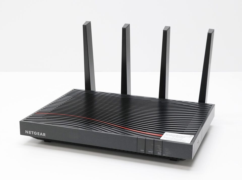 Netgear C7800 Nighthawk X4S AC3200 WiFi Cable Modem Router ISSUE - Home ...