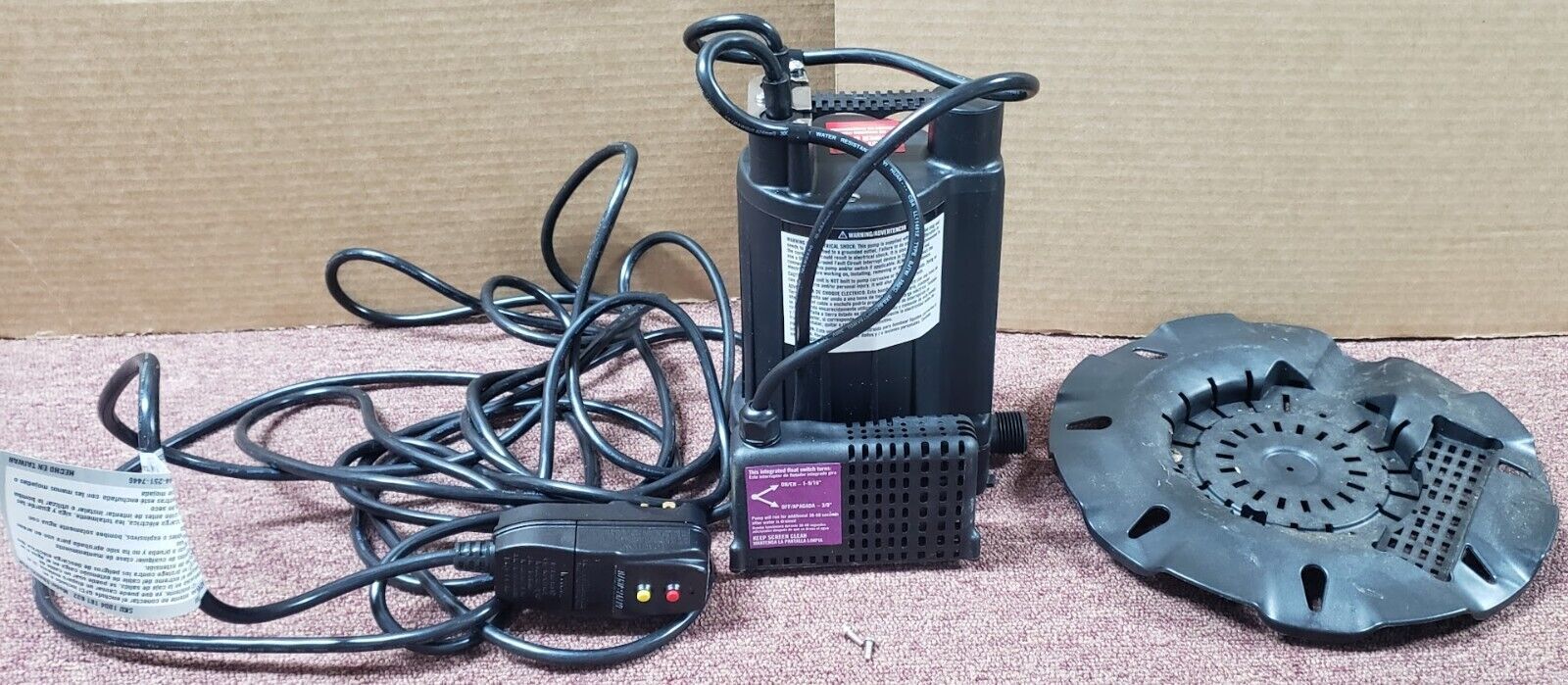 Everbilt 1/4 HP Pool Cover Pump W/ Strainer Base Extra Long Cord