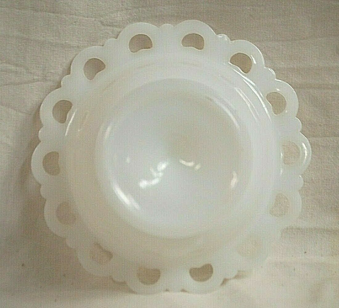 Anchor Hocking Old Colony Milk Glass Medium Compote Lace Edge Vintage 