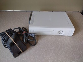 Microsoft Xbox 360 60GB Video Game Console & Power Cords White Tested Working - $65.44