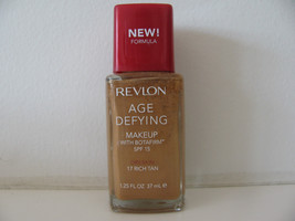 Revlon Age Defying Makeup SPF 15 for Dry Skin #17 Rich Tan 1.25 oz NWOB - $11.87