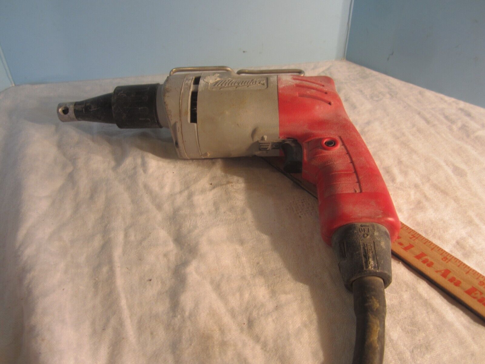 MILWAUKEE Drywall Screw Gun Driver SHOOTER RED Corded 120v 6755
