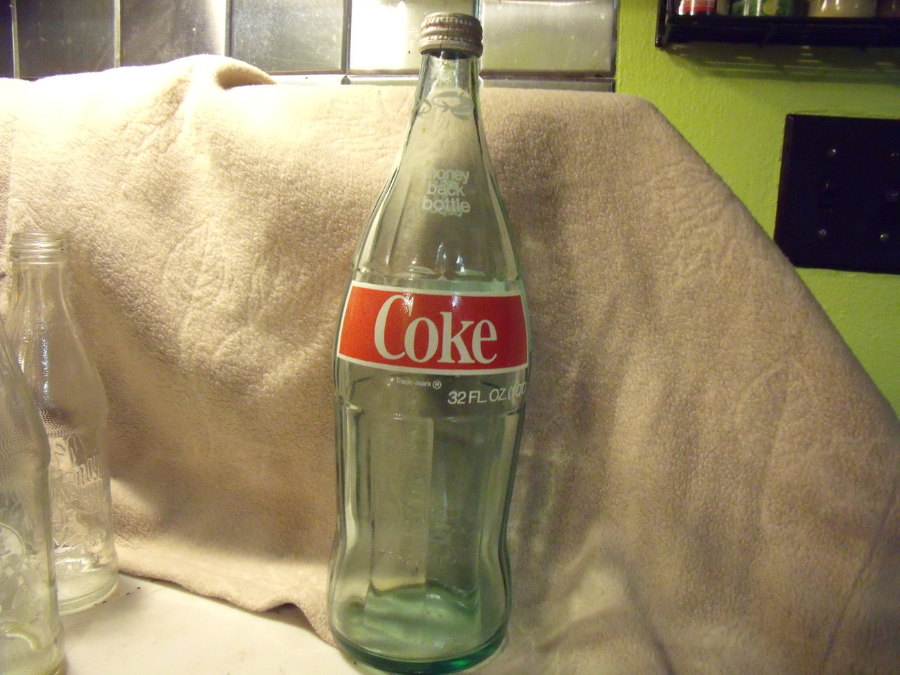 Vintage Coca-cola Empty Bottle With Lid, Coke Bottle, 10oz Size