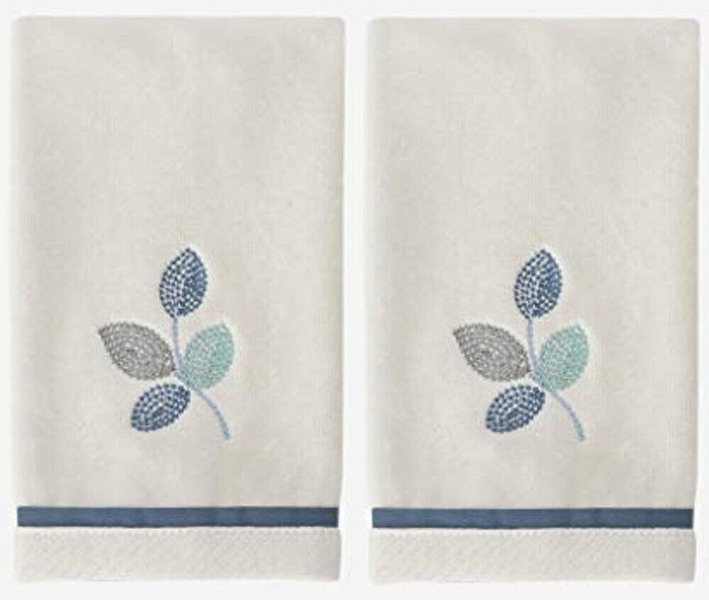 (2 Ct) Croscill Mosaic Leaves Spa Fingertip Towel Light Cream 11" x 18
