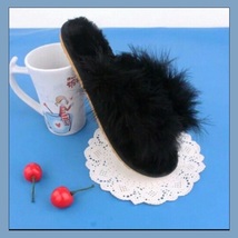 Soft Fuzzy Black Ostrich Feather Sheepskin Thong Slippers image 2