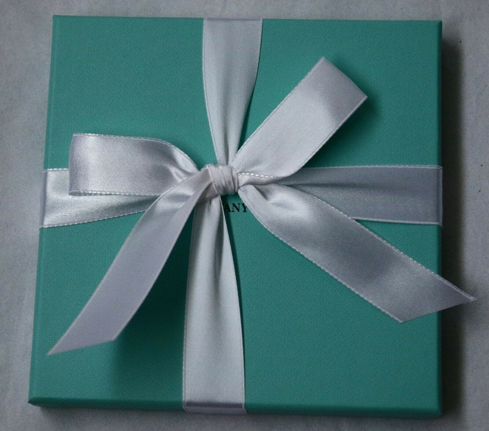 Tiffany Blue Ribbon Wrap