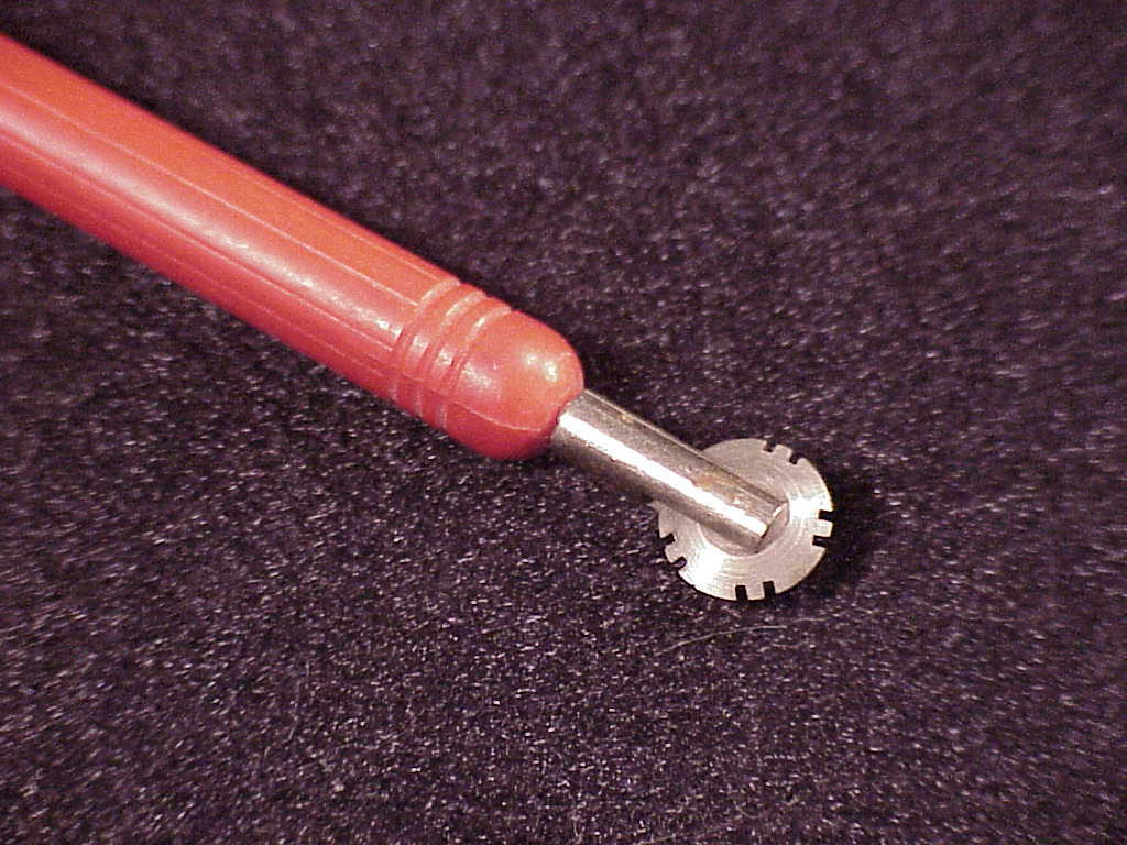 Vintage Sewing Tracing Wheel, 2 Notch Pattern, with Red Handle Sewing