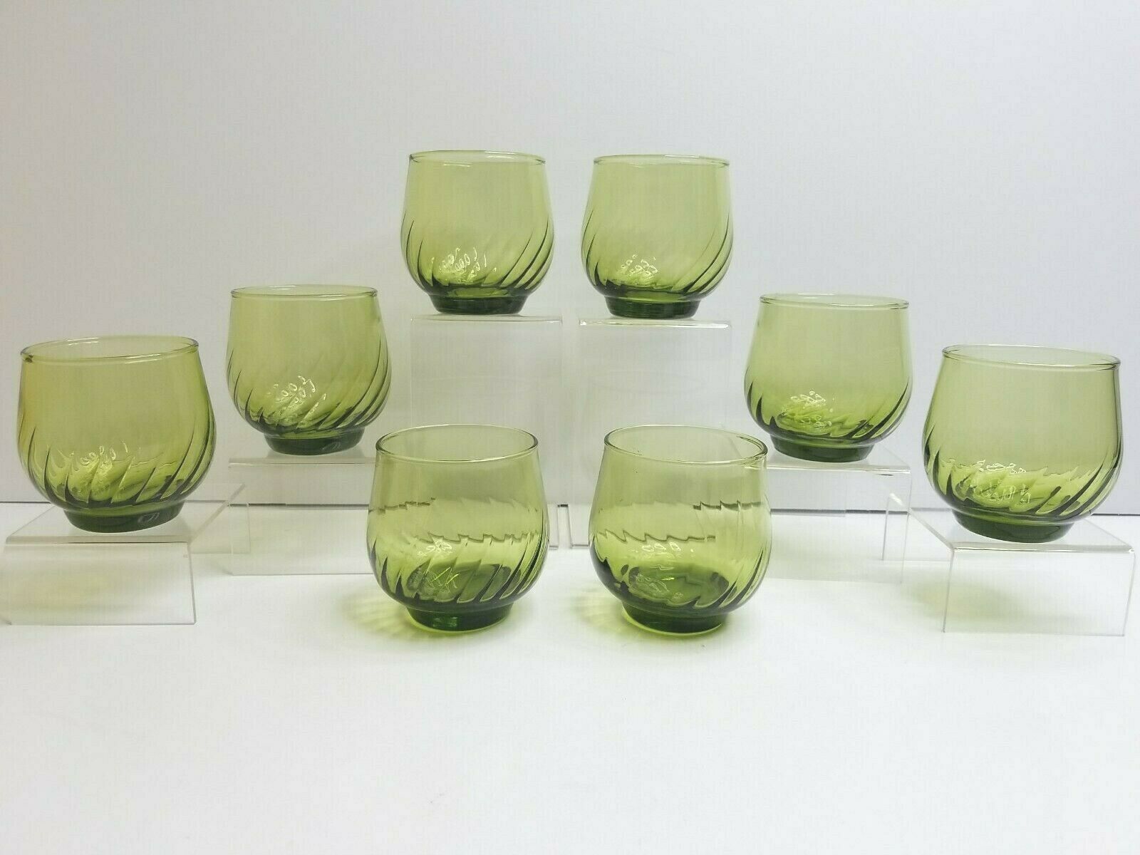 Vintage 2 Swirl Glass Drinking Glasses,12 Oz Avocado Green and Blue Water  Glasses,made by Anchor Hocking 