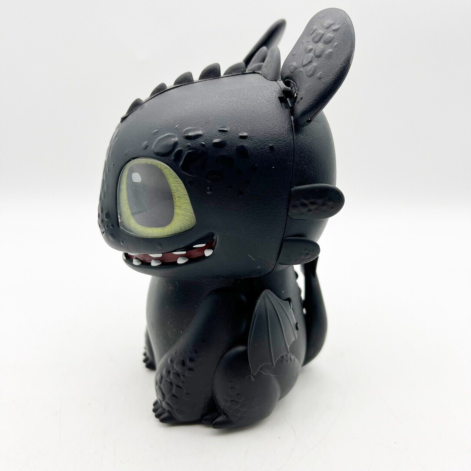 DreamWorks How To Train Your Dragon Hatching Toothless Interactive 6.5