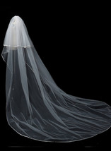 Cathedral Length Wedding Bridal Veil Full Edge Tulle White Veils Wedding Photo  image 8