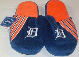 MLB Detroit Tigers Stripe Logo Dot Sole Slippers Size M by FOCO - $24.99