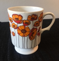  Vintage 70s Ceramic Graphic Poppy Mug from Japan