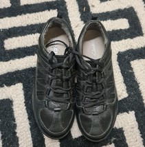 Clarks Black Shoes For Boys Size 4 UK - $22.50