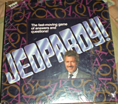 Jeopardy! Board Game - Tyco ALEX TREBEK Jeopardy Trivia Board Game (1992... - $25.00