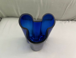 Disney Parks Mickey Mouse Hand Made Blown Glass Blue Vase NEW image 3