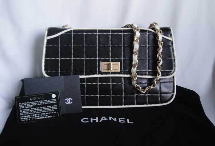Primary image for Authentic Black and White CHANEL Lambskin Flap