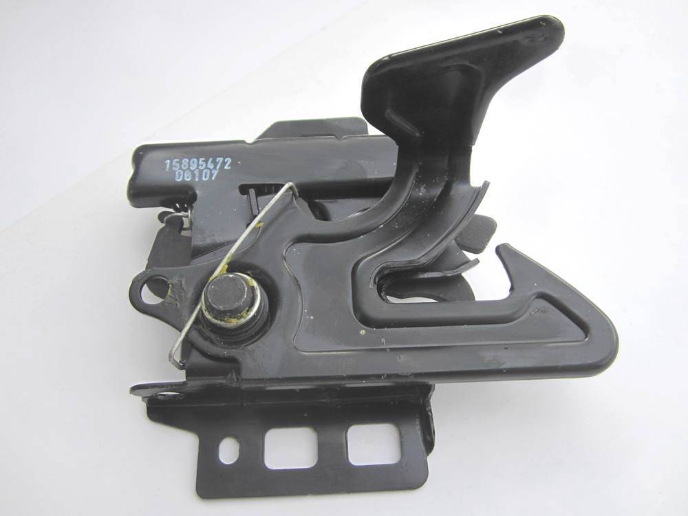 OEM Gnereal Motors 20062011 Buick Lucerne Hood Latch W/O Remote Start
