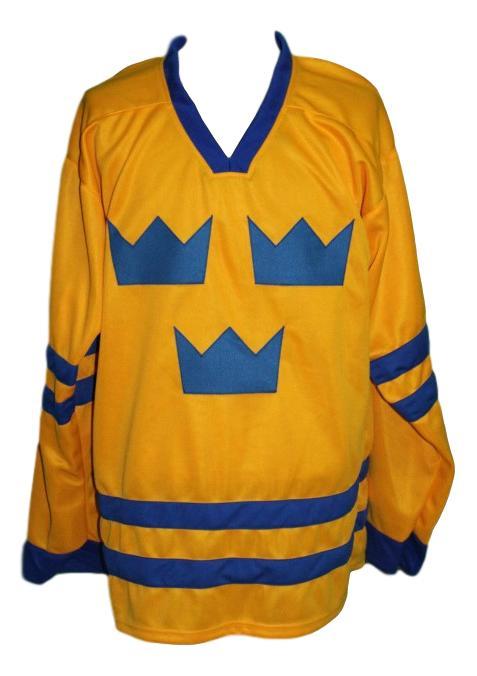 Niklas lidstrom tres kronor sweden hockey jersey yellow   1