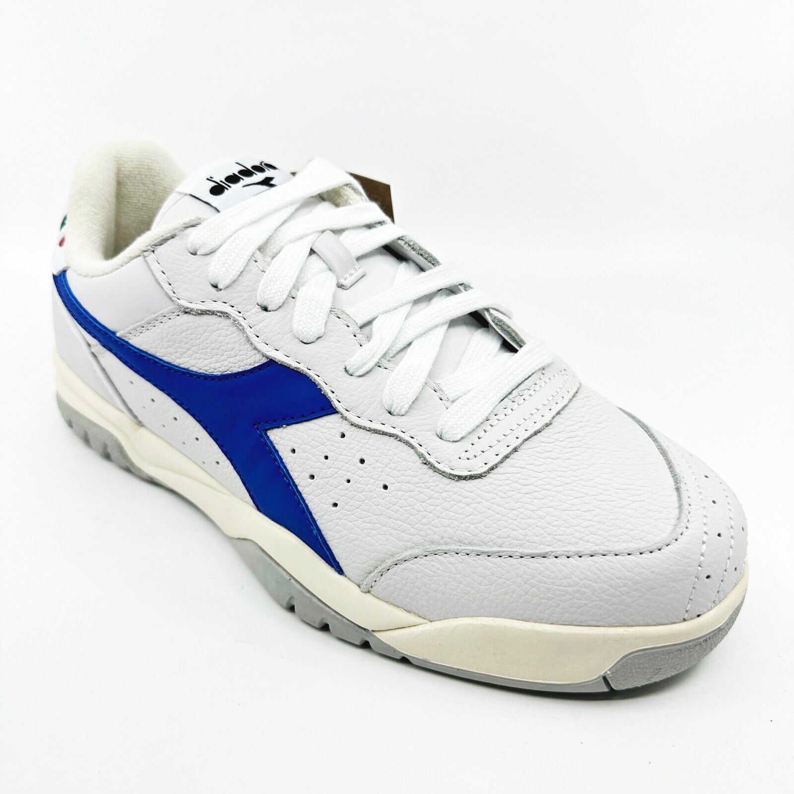 diadora maverick off white