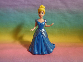 Disney Cinderella MagiClip Polly Pocket Size Doll - $5.88