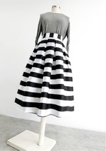 Women White Black Strip Pleated Midi Skirt A-line High Waist Pleated Plaid Skirt image 4